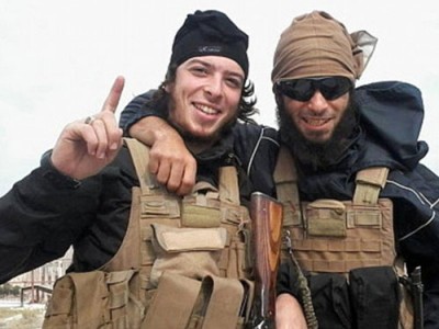 Hai nghi phạm bị tiêu diệt ở Bỉ là Redouane Hagaoui (trái) và Tarik JadaounẢnh: Daily Mail