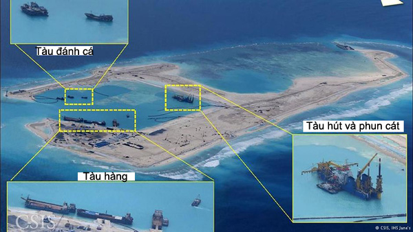 Đá Chữ Thập được Trung Quốc ồ ạt cải tạo và xây thành đảo nhân tạo, trên đảo có cả đường băng dài gần 1,5 km - Ảnh: - Ảnh: CSIS/IHS Jane’s