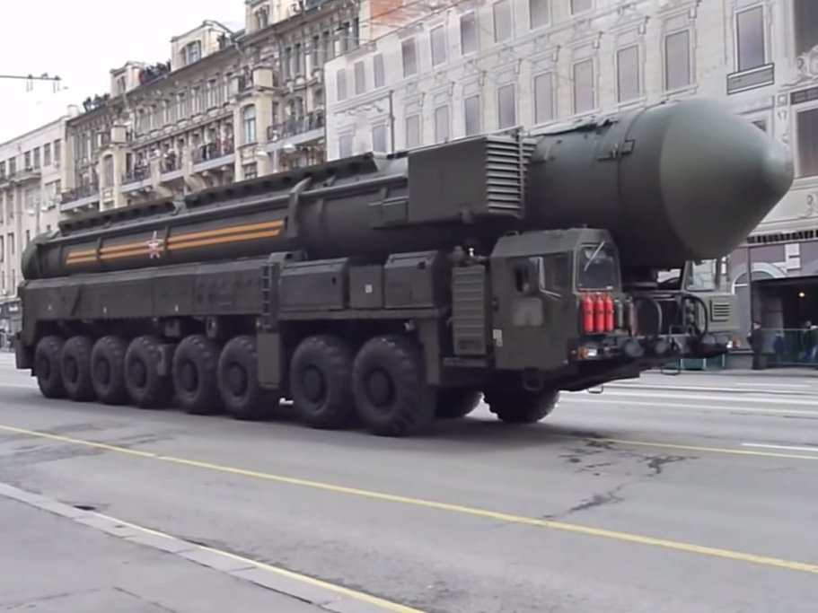 the-rs-24-yars-is-currently-replacing-russias-more-outdated-intercontinental-nuclear-missiles-it-reportedly-carries-between-four-and-ten-nuclear-warheads-that-ca