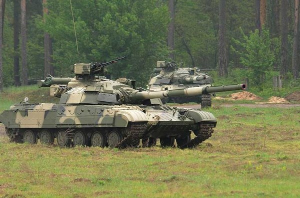 Lực lượng tăng - thiết giáp Vệ binh Quốc gia Ukraine (NGU) đang dần được hình thành. Theo đó, lực lượng xe tăng đã nhận chuyển giao 44 chiếc xe tăng chiến đấu chủ lực T-64BV. Loại tăng này được bọc giáp phản ứng nổ (ERA), trang bị pháo chính 125mm.
