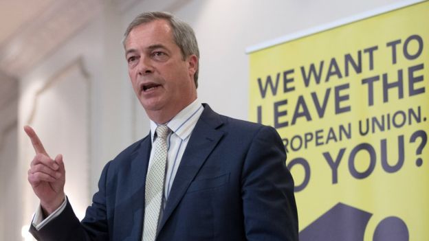 Nigel Farage – một người vận động hành lang hàng đầu về nước Anh rời khỏi EU – ông là người ngưỡng mộ Putin và lên án chính sách của EU về Ukraina